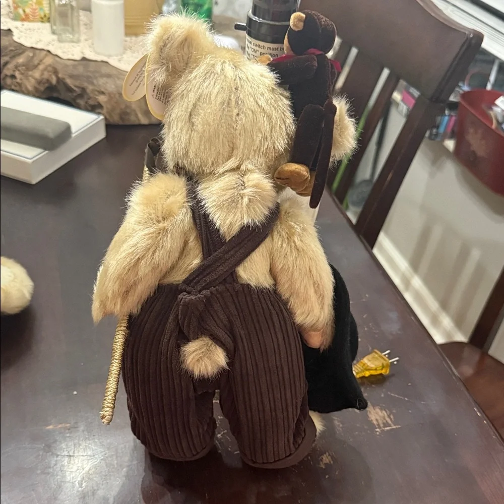 Bearington Bear Collection “Sir Gus the Monkey Trainer” NWT - Picture 2 of 3